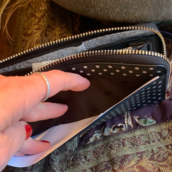 Authentic KATE SPADE Saffiano leather zip around glitter dots slim large wallet - Picture 5 of 10